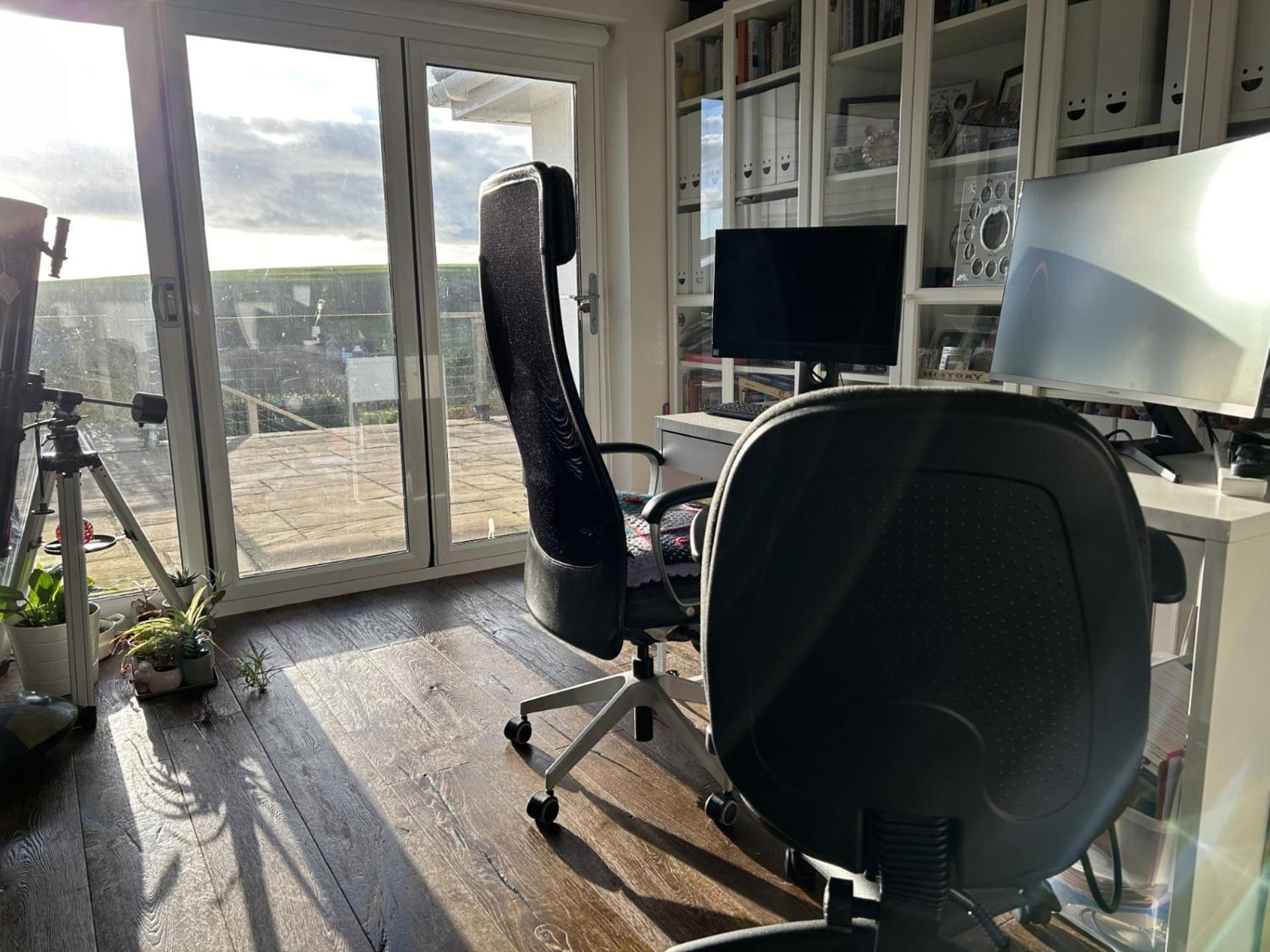Sanctuary By The Sea With Large Room Including Lounge, Bathroom, Direct Garden Access & Free Parking Brighton Exteriör bild