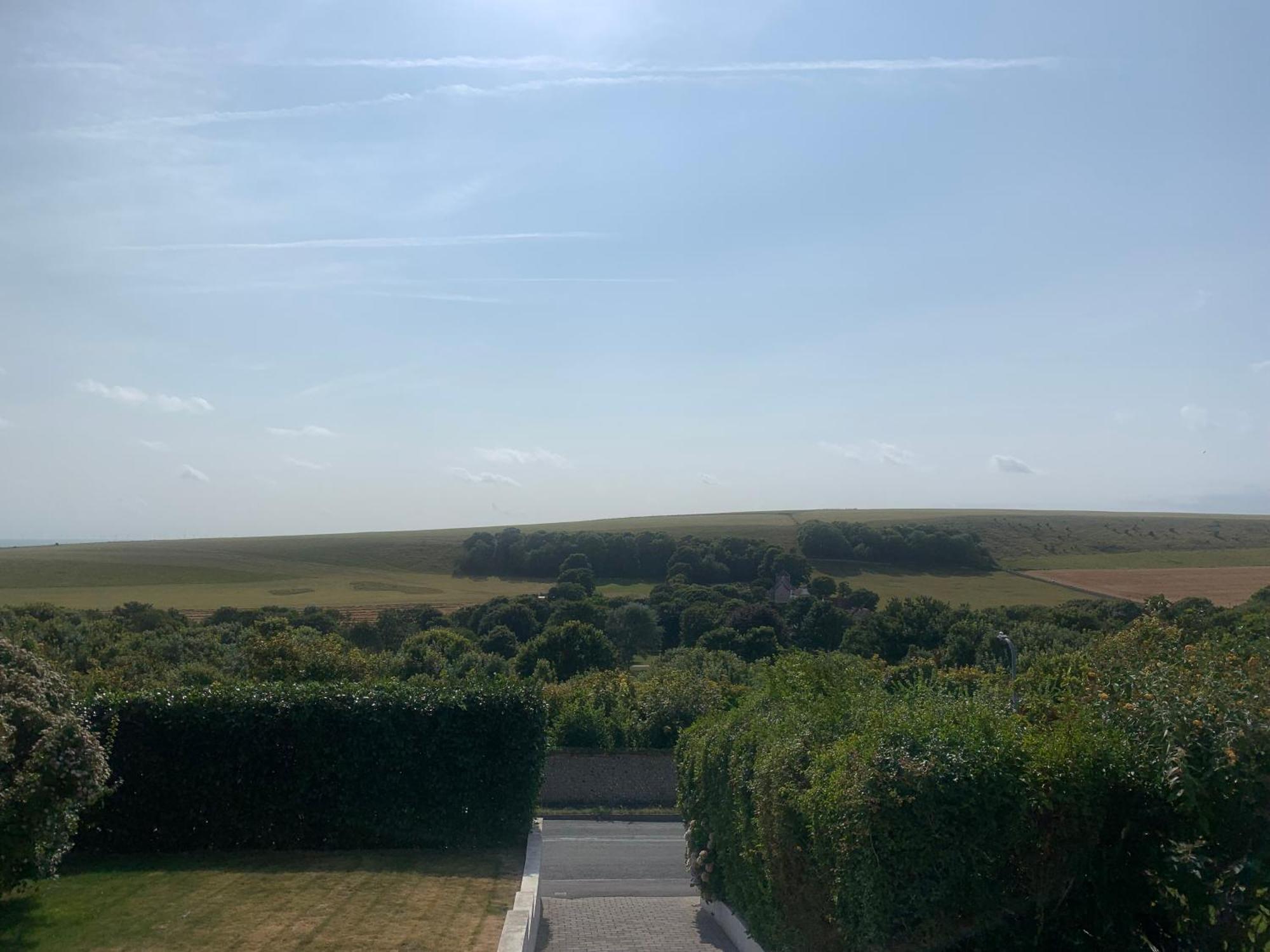 Sanctuary By The Sea With Large Room Including Lounge, Bathroom, Direct Garden Access & Free Parking Brighton Exteriör bild